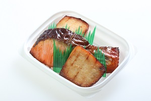 鮭とまぐろの塩麹焼き